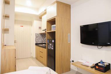 Homey Studio Apt @Grand Kamala Lagoon By Travelio
