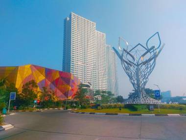 Comfy Studio @Grand Kamala Lagoon Apt By Travelio