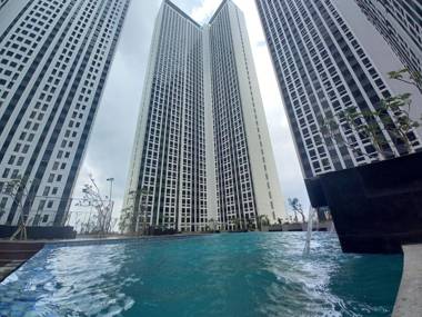 Louis Kienne Chadstone Cikarang