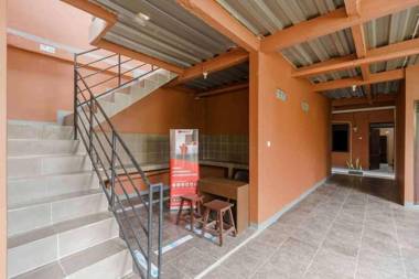 RedDoorz Syariah @ Bulak Kapal