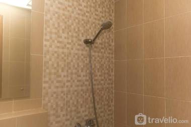 Homey Studio at The Enviro Apartment By Travelio