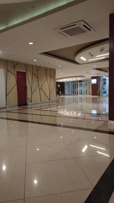 Apartemen Grand Kamala Lagoon EN by. Roomput