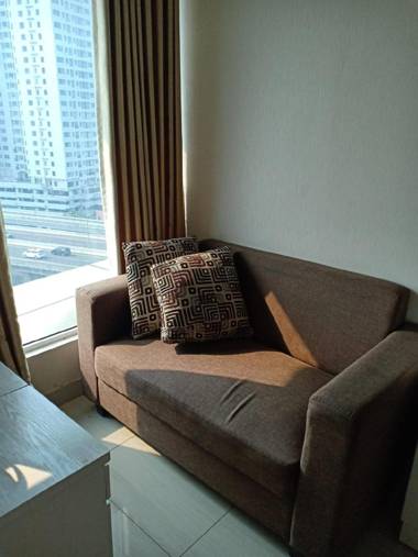 Apartemen Grand Kamala Lagoon EN by. Roomput