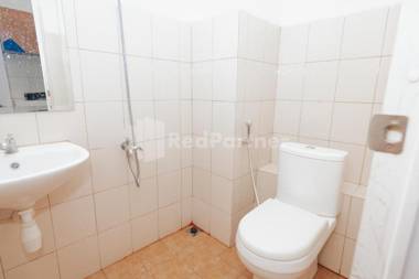 RedLiving Apartemen Riverview Residence - TOHA Room Tower Mahakam