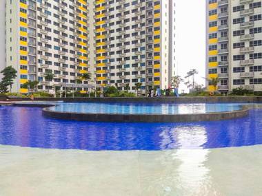 Warm Homey 2BR @ Springlake Summarecon By Travelio