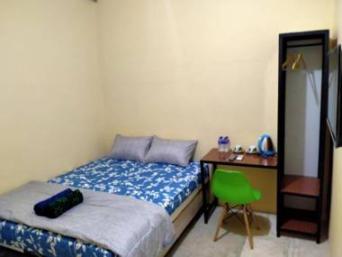 SPOT ON 91402 Home'59 Tegal Danas