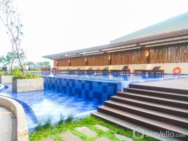 Spacious Elegant Studio Azalea Suites By Travelio