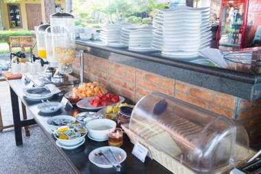 Royal Regantris Villa Karang