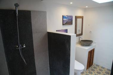 Puri Rinjani Bungalows