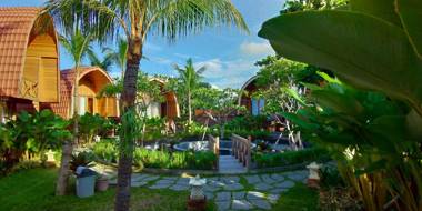 Aloravilla Hotel Lombok Senggigi