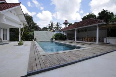 The Sans Kuta Villas