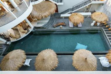 El Tropico Boutique Hotel