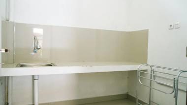 RedDoorz @ Ampenan Mataram Lombok