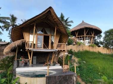 Kalma Bamboo Eco Lodge