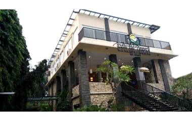Bali De Anyer Hotel and Restaurant