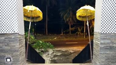 Bali De Anyer Hotel and Restaurant