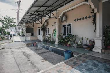 RedDoorz Syariah near Suzuya Mall Banda Aceh