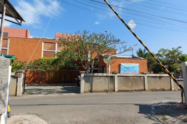 RedDoorz Syariah near Banda Aceh Convention Hall