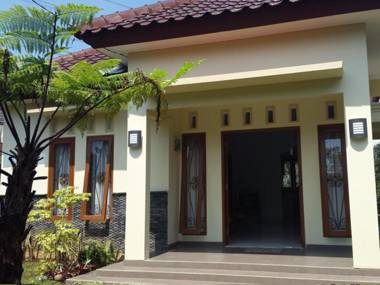 Villa Kebun Akung