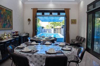 Cozzy Kostel Islamic Sharia Principles