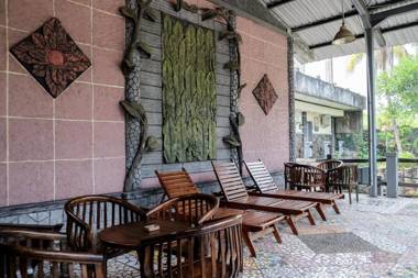 RedDoorz Plus near Jalan Baru Bogor