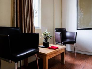 RedDoorz near Kebun Raya Bogor 2