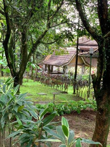 Kampoeng Wisata Rumah Joglo