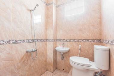 OYO 1640 Fallinda Hotel