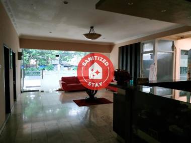 SPOT ON 3858 Elsana Transit Hotel