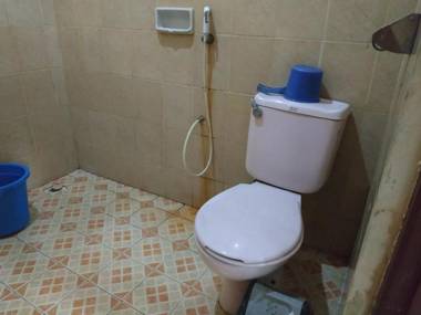 SPOT ON 3858 Elsana Transit Hotel