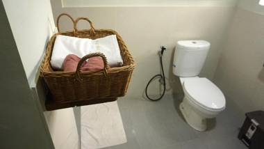 Tirta Arsanta Hot Springs & Villa