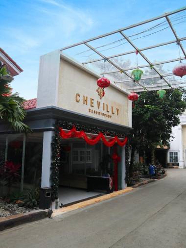 Chevilly Resort and Camp