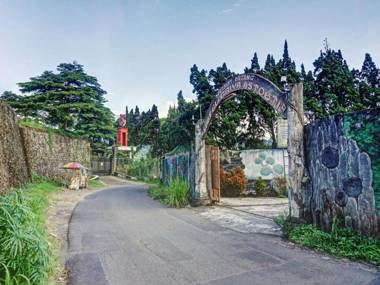 OYO 90596 Hotel Griya Astoeti