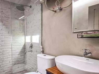 RedDoorz Syariah At Tibra RSWBox Ciawi