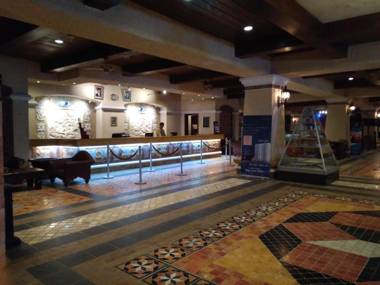 Newly Renovated 2 Rooms Luxury Marbela Hotel Anyer