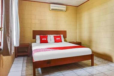 OYO 91218 Villa Karang Sono
