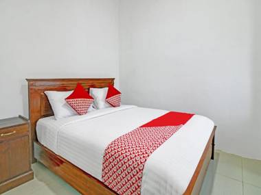 OYO 3812 Edutel Sade Raya Kuta Hotel Lombok