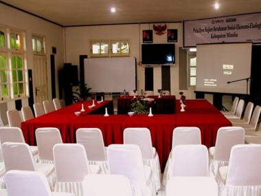 RedDoorz Plus @ Timika City Center