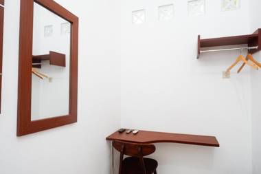 RedDoorz Syariah near Exit Tol Krapyak Semarang