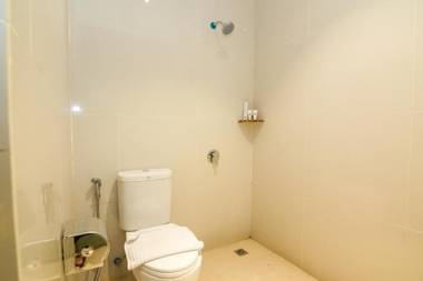 Blitz Hotel Batam Centre
