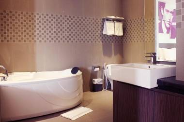 OS Style Hotel