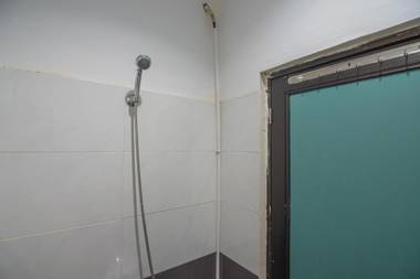 RedDoorz Near RSUD Embung Fatimah Batam