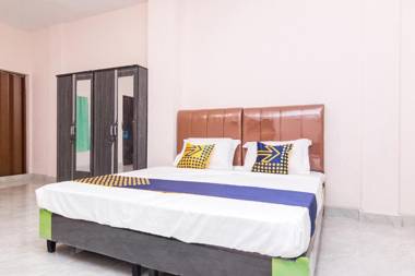 Vaccinated Staff - OYO 1917 Mamora Homestay