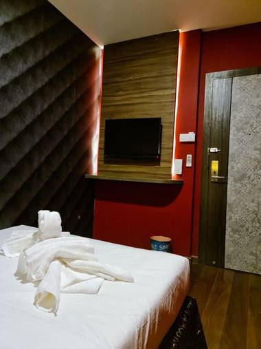 ManeyaHomestay