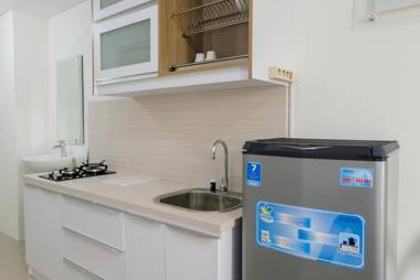 Comfy Studio at Silk Town Apartment By Travelio