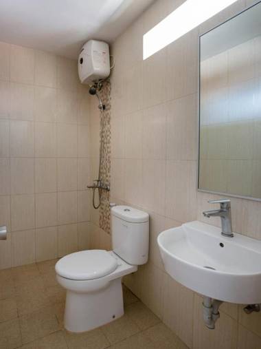 RedDoorz Syariah Plus @ Wisma Bougenville Karawaci