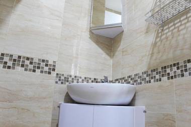 Comfort Studio Apartment @ B Residence By Travelio