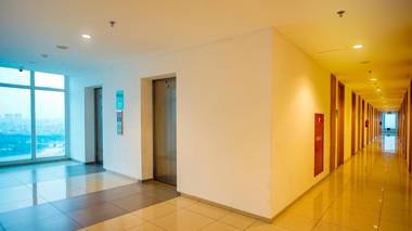 Ventura Room at TreePark City By RuangNyaman