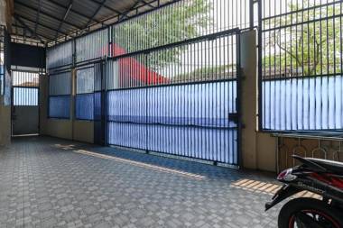 KoolKost Syariah near RS Sari Asih Sangiang (Minimum Stay 6 Nights)