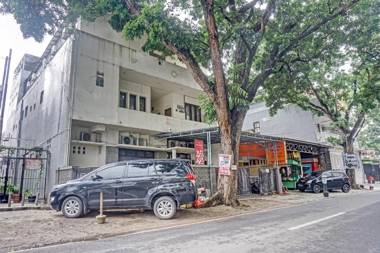 OYO 90689 Lily House